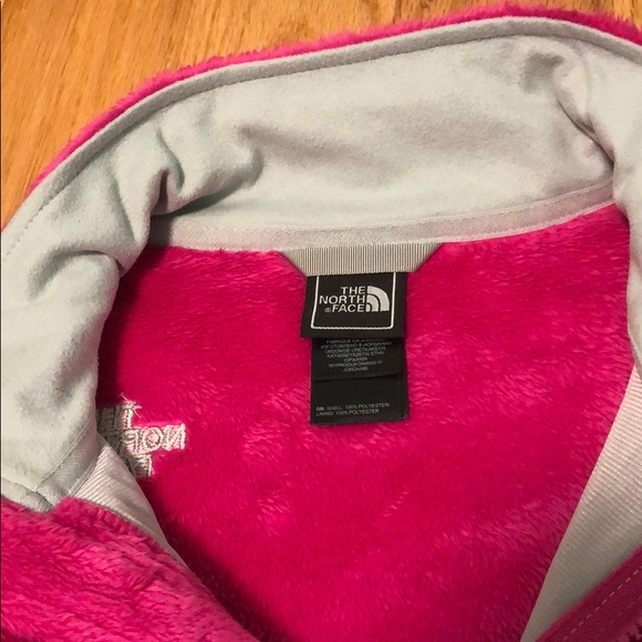 FUZZY PINK NORTH FACE JACKET!!! - Picture 6 of 8